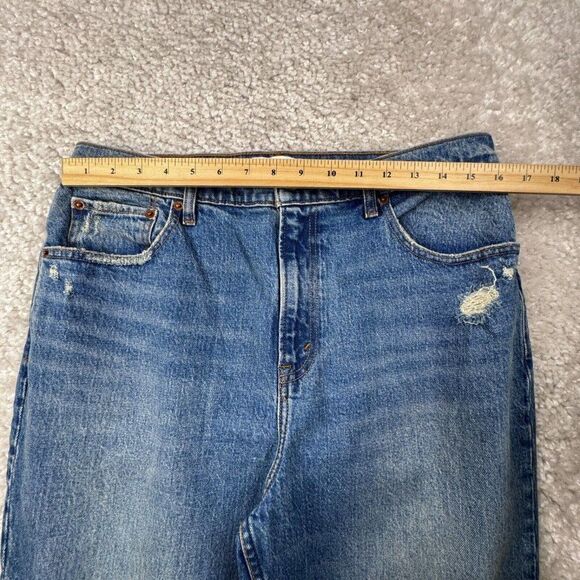 Abercrombie & Fitch Ultra High Rise Kick Flare Jean Distressed NEW - Picture 10 of 13